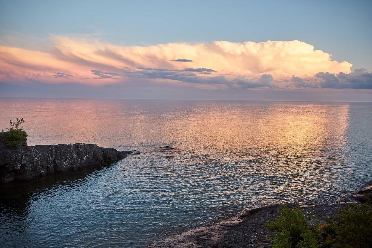 Heart Of Superior Lake Cabin 15 Mi To Lutsen Mtn! Schroeder Bagian luar foto